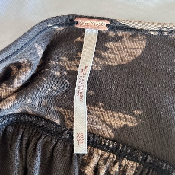 FREE PEOPLE Bell Sleeve Wrap Top Waist Tie Brown Cream Flowy Blouse Size XS - Picture 9 of 12